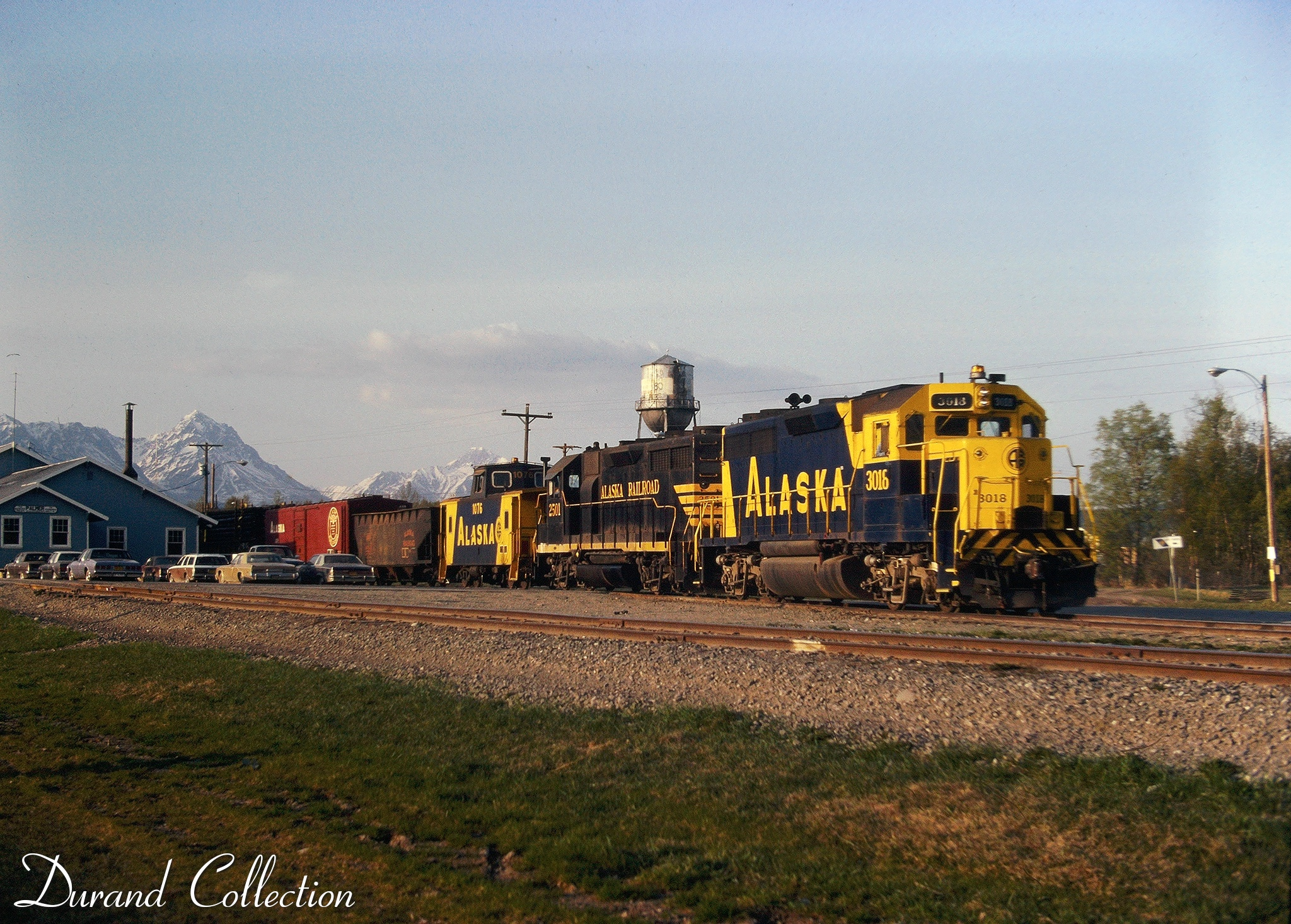 3016 and freight at Palmer Depot