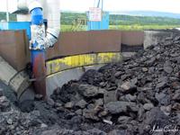 loading coal